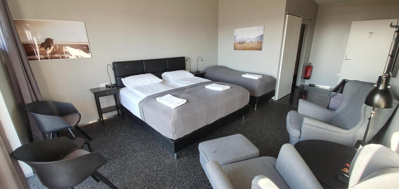 Vikingcafe Hotel Höfn Eksteriør billede
